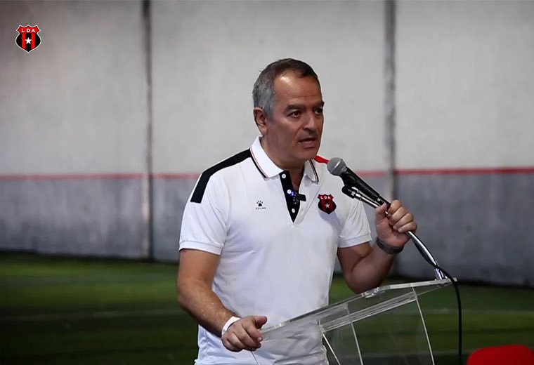 Liguista Crítico tweet media