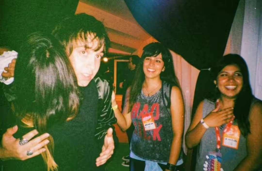 lenstyranny's tweet photo. Backstage lollapalooza argentina 2017 https://t.co/LpnFucA3nr