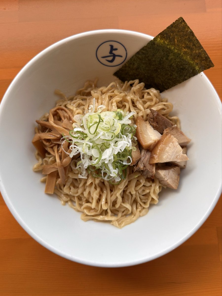 おはようございます☁️

🍜二九中華
🍜中華そば
🍜油そば
🍜つけ麺
🍜濃厚鶏中華（つけ麺変更可）

長い方だともうGW入りしてるんですかね？🥸
休みの人も、仕事の人もご来店お待ちしております〜🍜

11:00〜14:30（材料無くなり次第終了）

#ラーメン与平治渡 #与平治渡 #亘理町