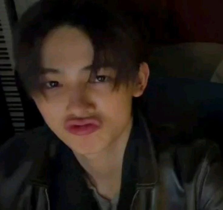 lea 🍮 tweet media