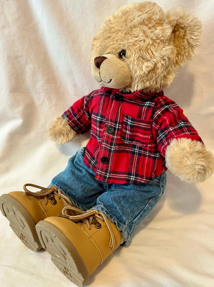 leonardtedted's tweet photo. @shaunship6 Were lowkey twinning https://t.co/ay3rQIFMlO