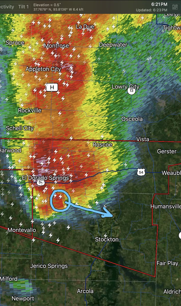 USWeatherExpert's tweet image. #TORNADOWARNING
#MOwx    #Missouri 

Strong rotation and likely tornado! Take cover if you are in the red polygon along or ahead of the storm.