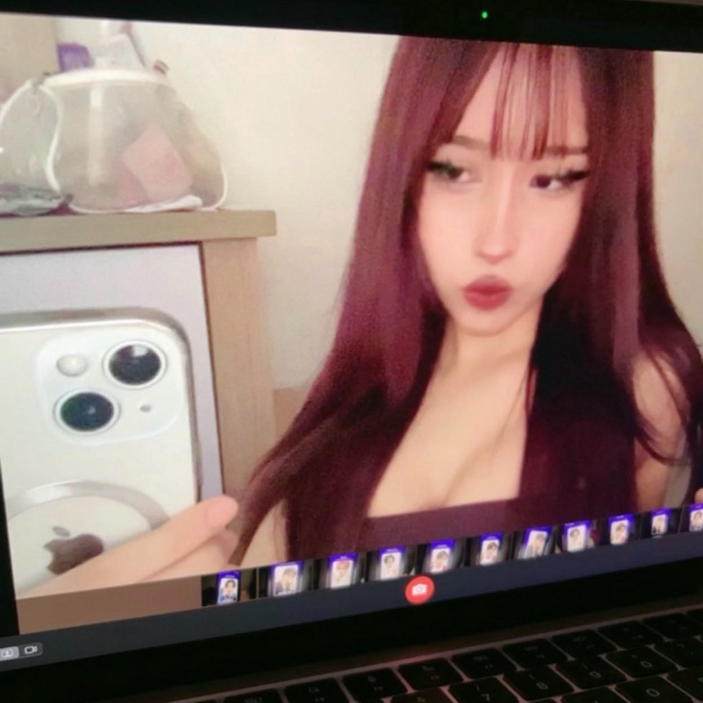 Kristina tweet media