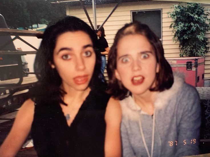 women in rock archive tweet media