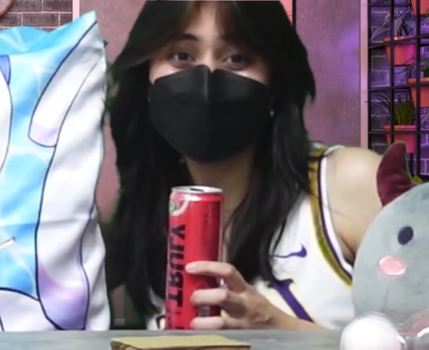 immerbluu💜 tweet media