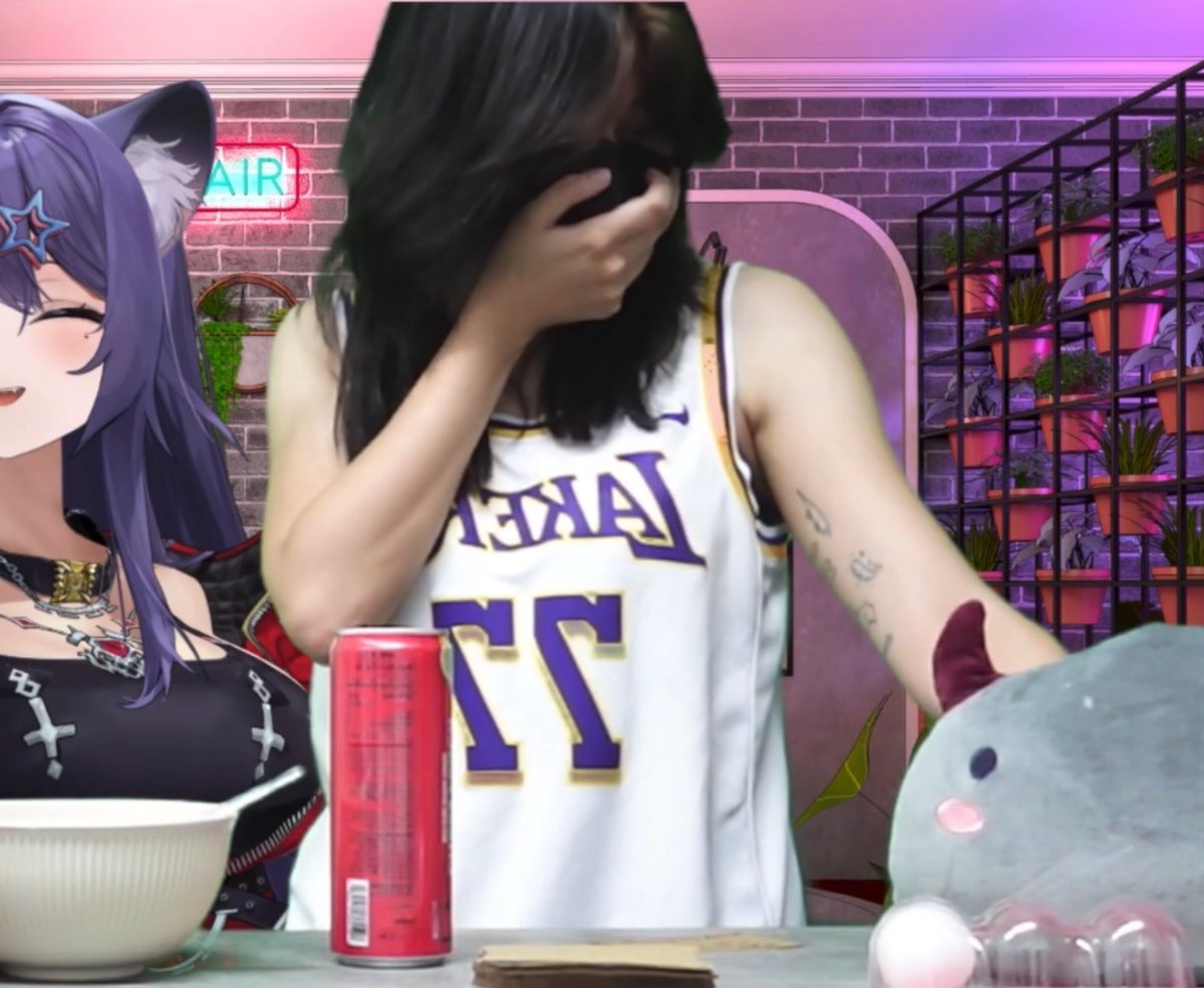 immerbluu💜 tweet media