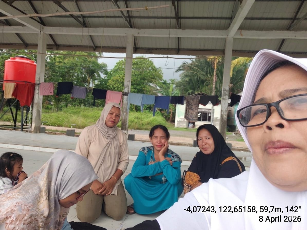 Luhkonsel's tweet photo. Rabu, 08/04/2026 Tridaningsih, S.Pi.,https://t.co/92ClP7bgZn Luhkan konawe Selatan, sosialisasi pendidikan vokasi gratis di klp lestari jaya desa Wawatu kec. Moramo Utara.
#luhkankonsel
#ekonomibiruuntukindonesia
#luhkanmaros https://t.co/k8pGtqo3hJ