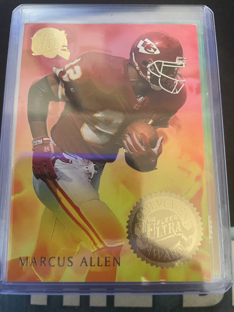 I love the 90s inserts