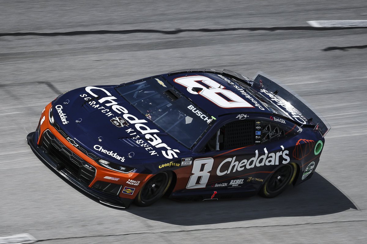 Kyle Busch tweet media