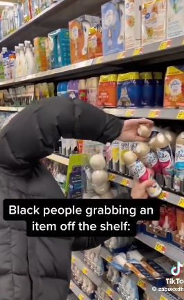 Skateboard T tweet media