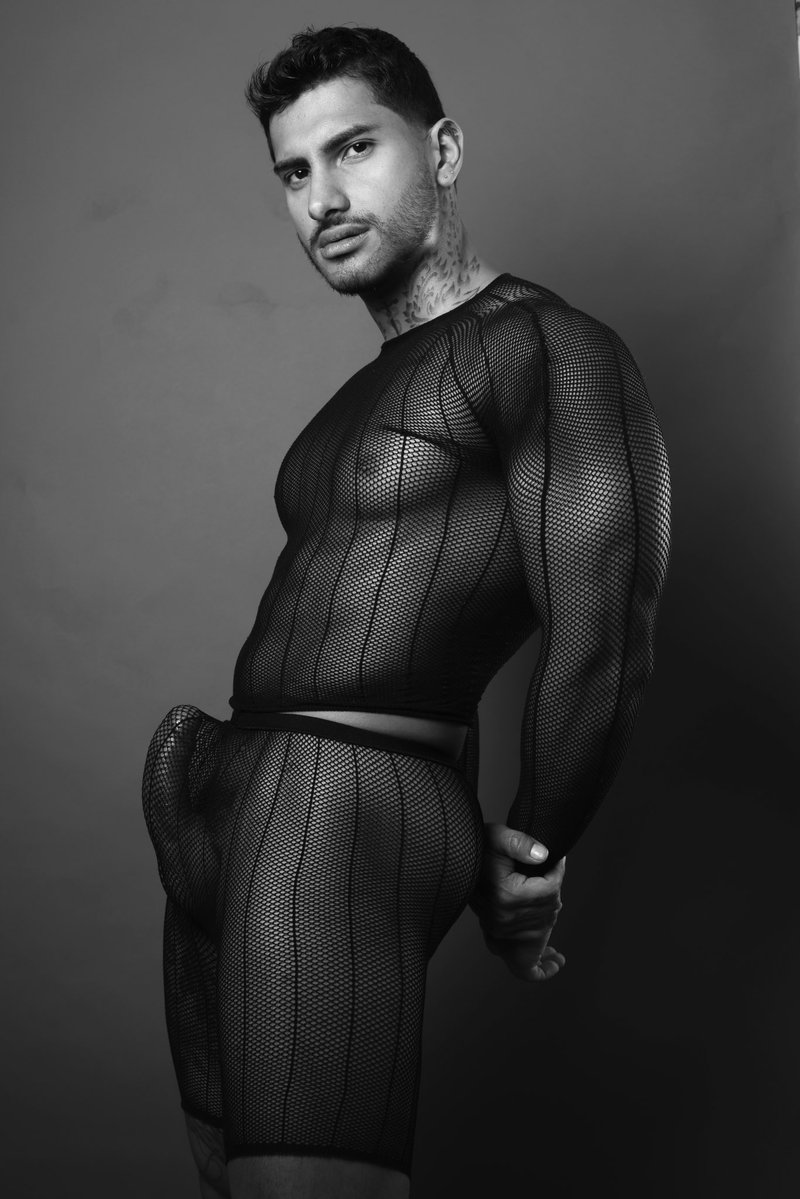 Bastian - 📍LA tweet media