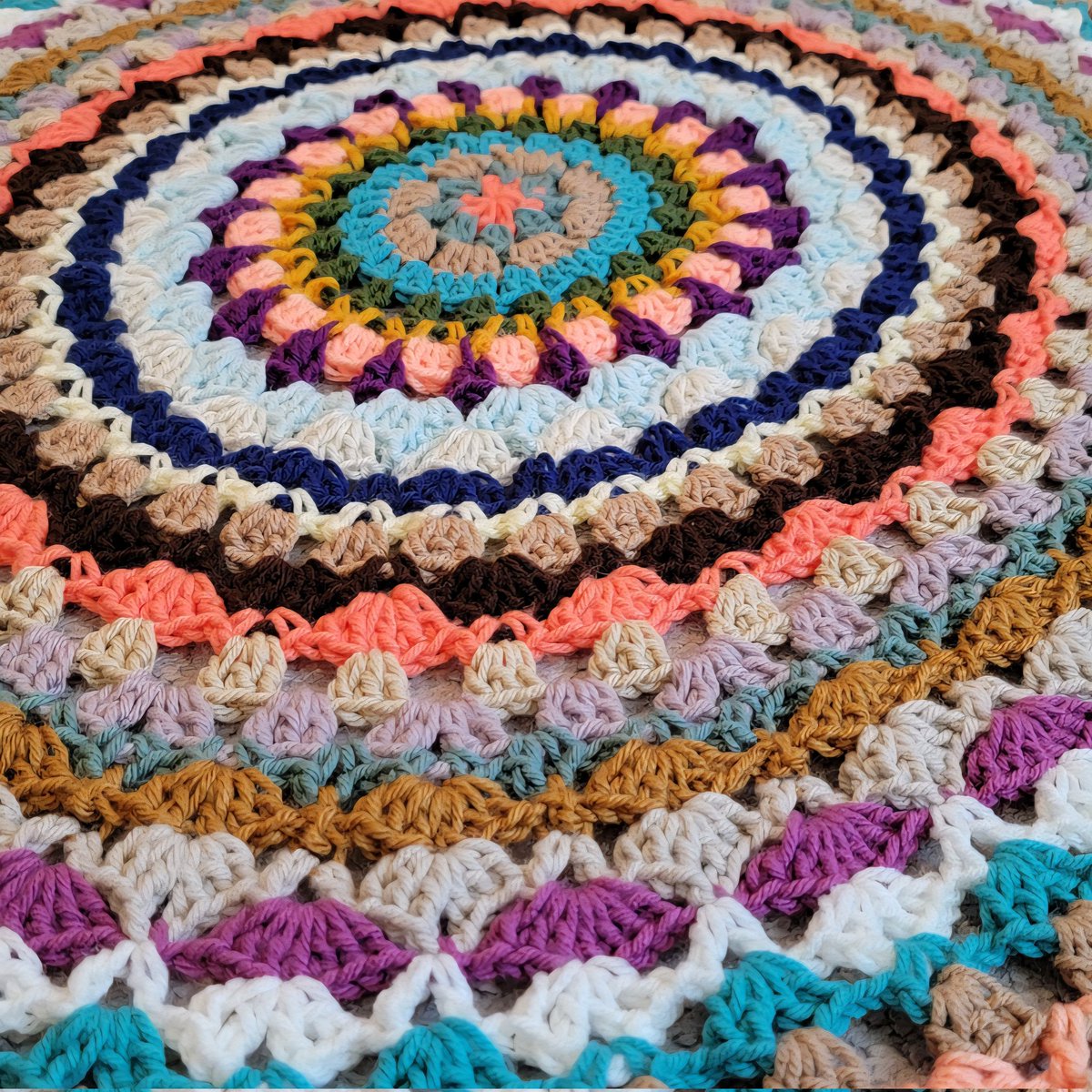 Crochetmelovely's tweet image. You can grab the PDF pattern for my Circle of Hope Afghan from my Etsy shop or Ravelry shop! 💞💫✨️

Comment 'HOPE' if you want me to send you the pattern 👏
.
.
.
#yarn #crochet #crochetpattern #etsy #pdf