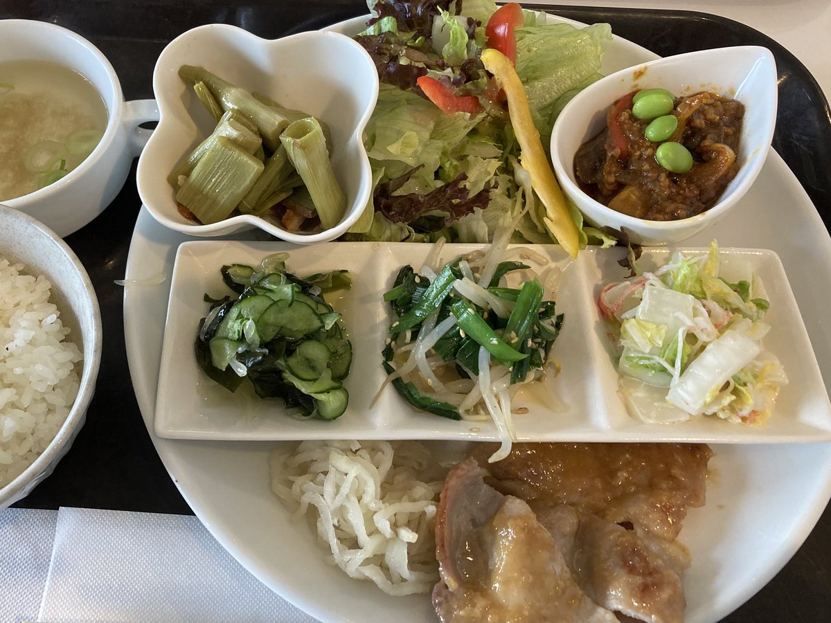 ちっち tweet media