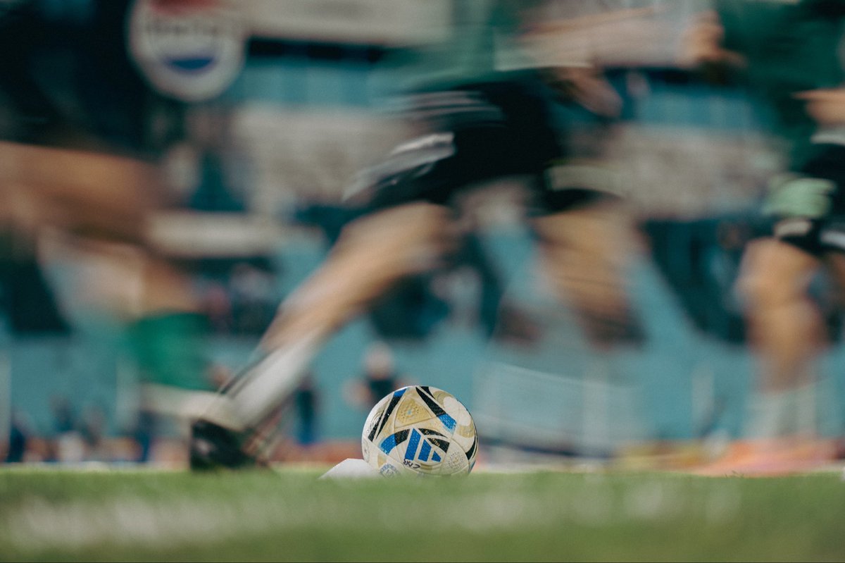 Tercer torneo seguido fuera de playoffs para #Banfield 🇳🇬. Siempre afuera de los 16 mejores. Troglio? Hace lo que puede con lo que tiene. Más allá que podamos disentir en algún planteo o decisión. El plantel? Elegido todo por esta ST y CD. Mucho por replantearse...