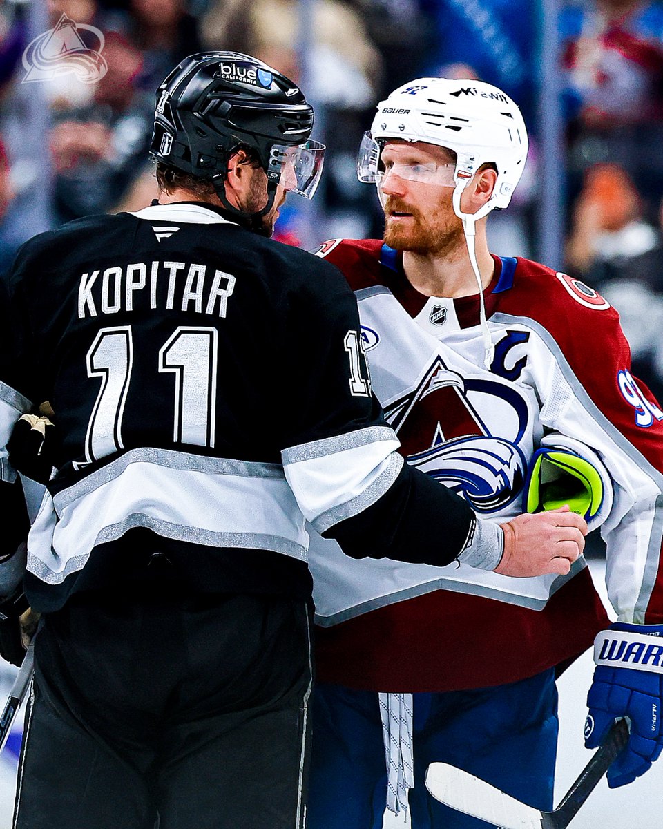 Colorado Avalanche tweet media