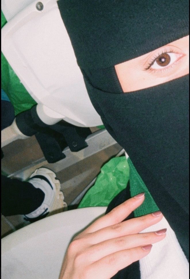 Queen_x01's tweet photo. يا أجمل ليالي العمر💚💚 https://t.co/lCYHLwAoLb