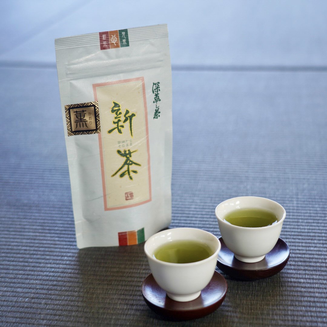 ⧉朝茶は福が増す⧉ 2026.4.27
おはようございます✩⡱今朝のお茶は、本日より公式通販サイトで販売開始の2026年産「新茶 - 薫 -」。

爽やかな香りと旨渋みが同居する、新茶ならではの奥深い味わいを堪能しました.｡:+* ﾟ

和香園各店舗では新茶の試飲も出来ますので、新茶 - 雅 -