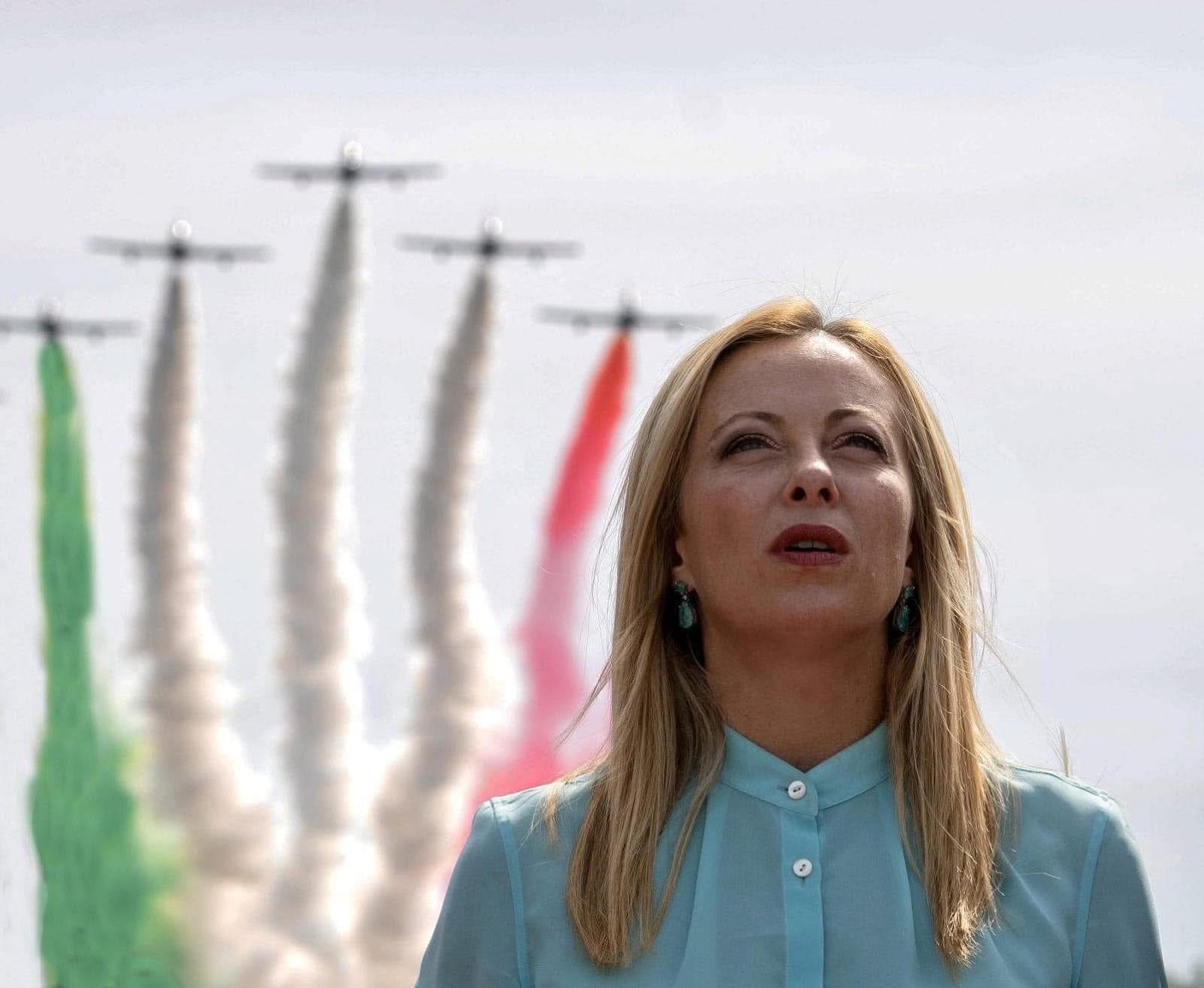 Meloni En Español tweet media