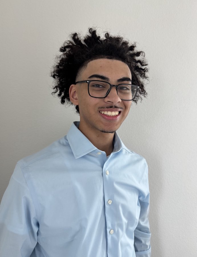 cloudmanwun tweet media