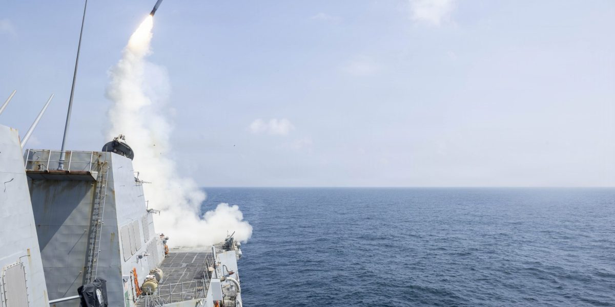 RiskCentre's tweet image. The ‘obscene economics’ of modern warfare show how the race to military supremacy is transforming, while U.S. rearmament relies on China  dlvr.it/TSDzST #MilitarySupremacy #Warfare #USChinaRelations #UkraineConflict #ModernWarfare