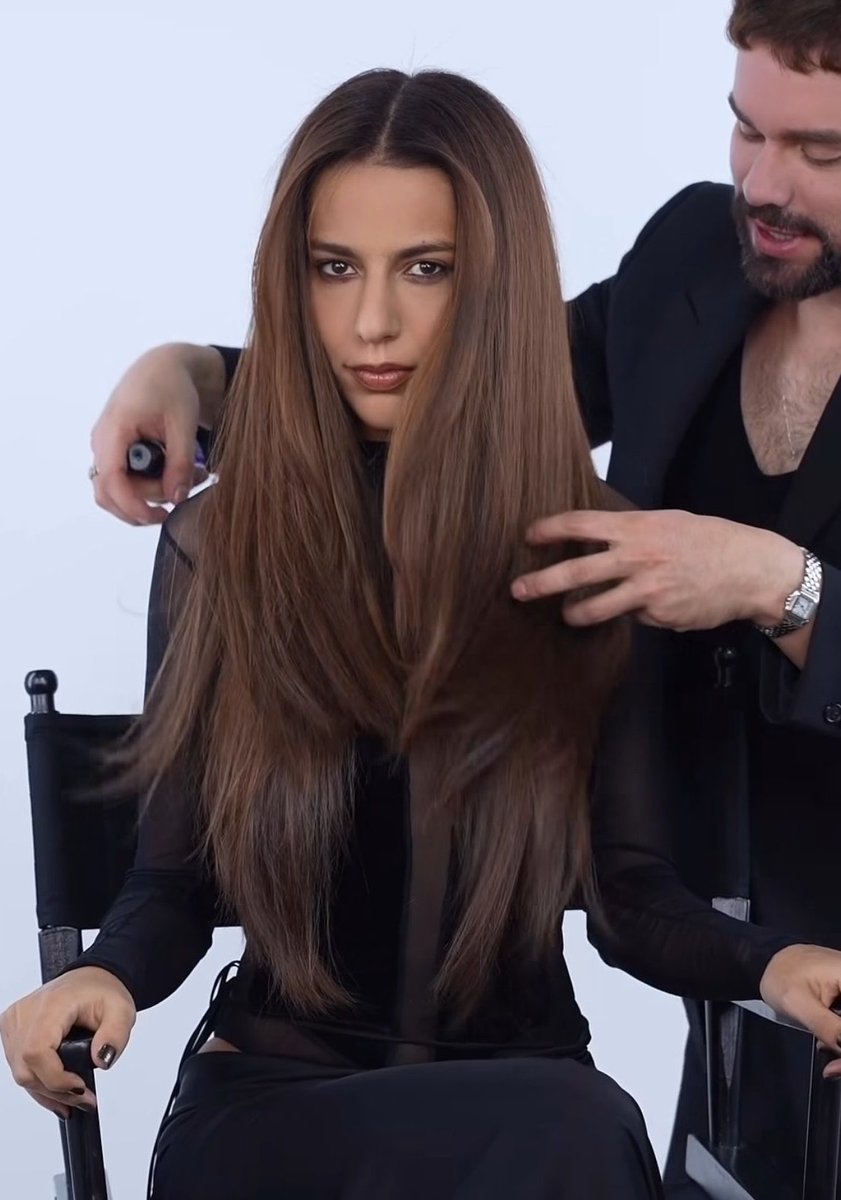 UpdateCharts tweet media