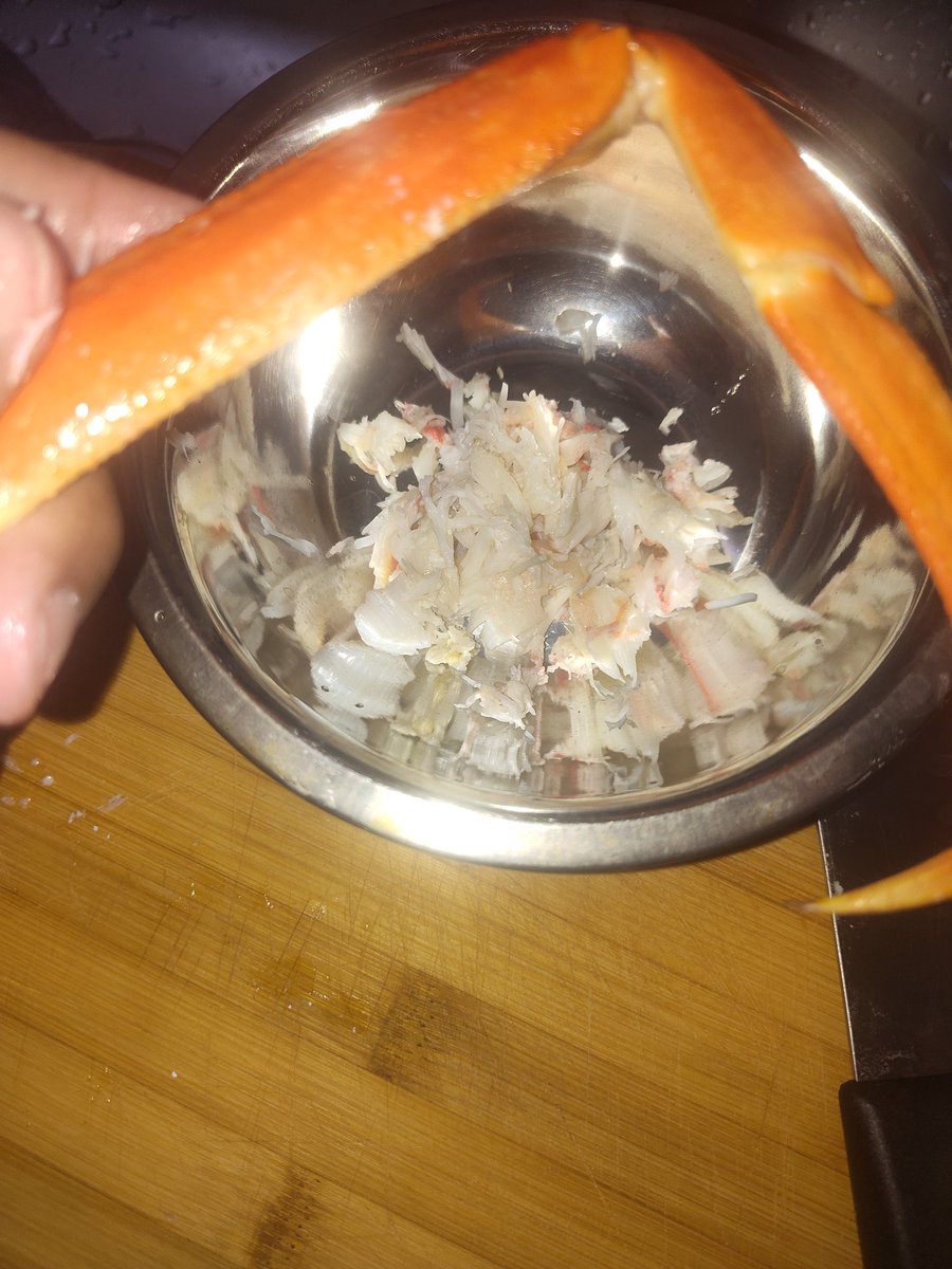 GrittyUrbanSaga's tweet photo. The prep work has begun for the Gritty Cooking stream! Good thing too because this stuff would have taken so long and probably pretty boring 🤣 https://t.co/rCdhgfJqdA