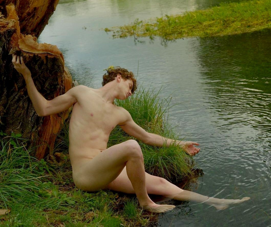 A Celebration to the Beauty of the Male Body tweet media