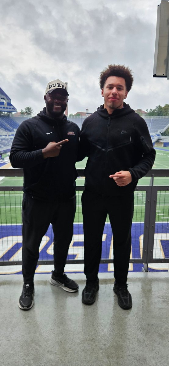 Dame24_k's tweet photo. Had a great time @JMUFootball  spring game yesterday even though the weather didn't cooperate. Enjoyed my conversations with @jirehwilson3! Can't wait to be back! @JMUFBRecruiting @coach_bnapier @_CoachJames @TaddeoAndrew @WNWarriorsFB @NorthWarriorsAD @CoachAValentino https://t.co/jOjpbrkgn3