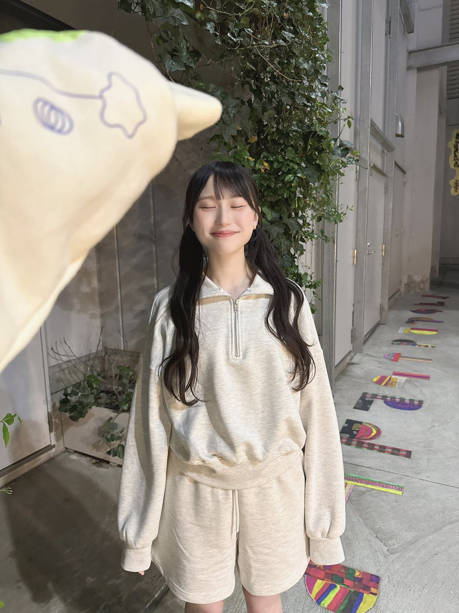 新井心菜(MORE STAR) tweet media