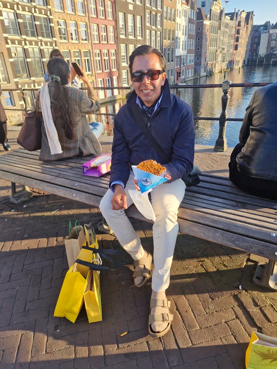 Luis HR  🐰 tweet media