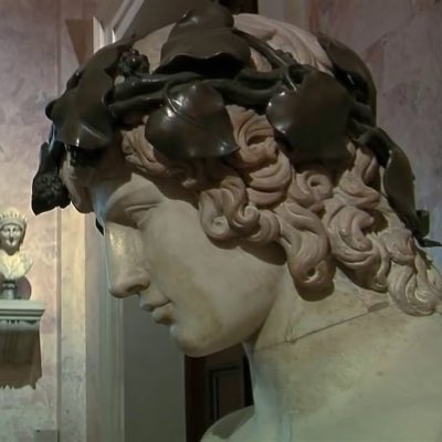 santheosis's tweet image. #NovaFotoDePerfil #newage