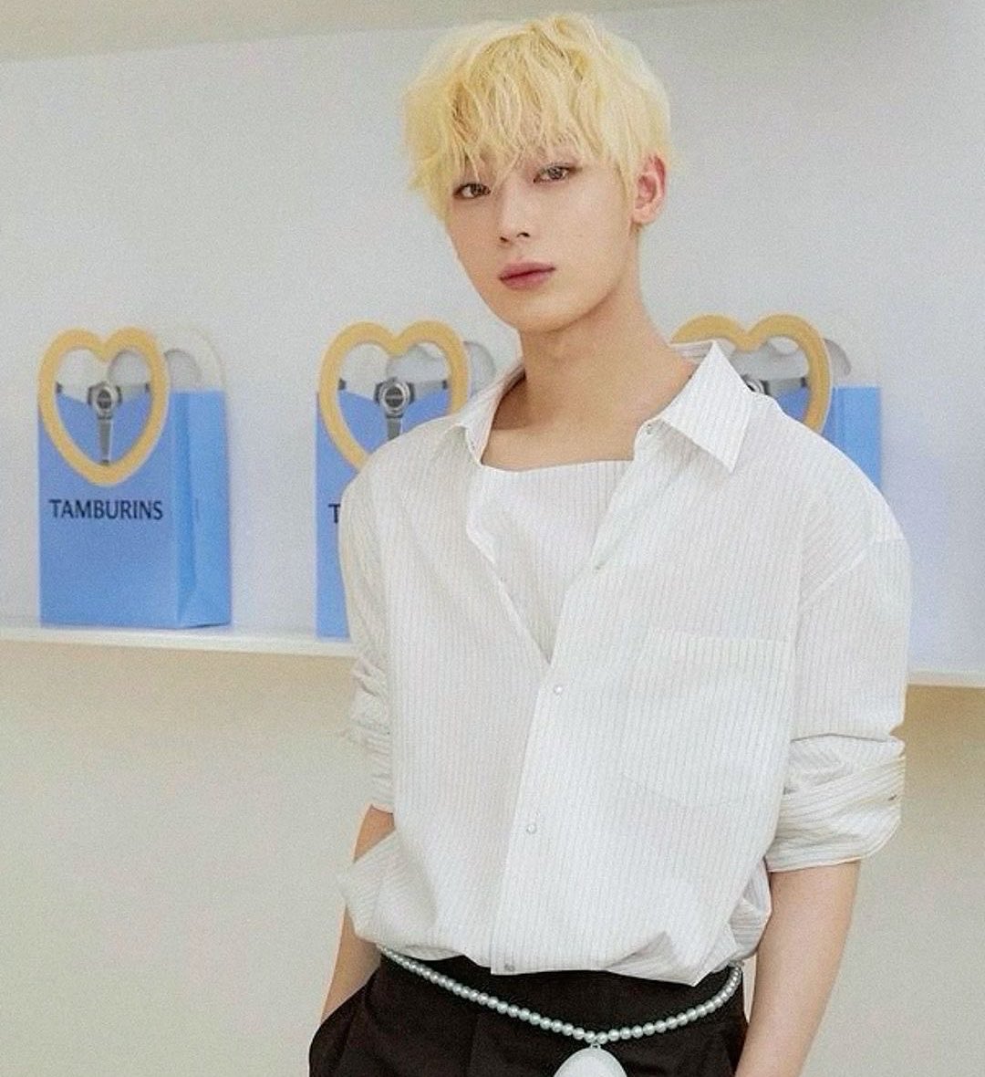 rj is seeing enha ⟢ tweet media