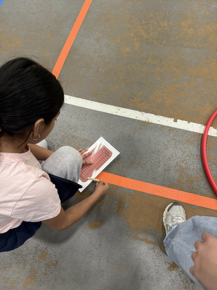 donntobin's tweet photo. Grades 4-5: Cone Hole (thanks to @pe4everykid &amp; @MikeMorrisPE for the inspiration). #physed #ElemPE https://t.co/NHMcqTkgqu