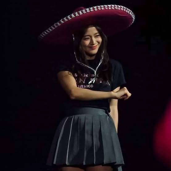 JISOO MÉXICO tweet media