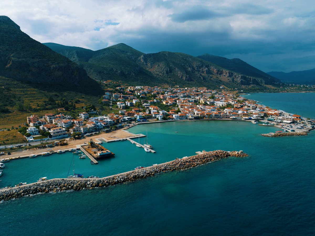 Azamara tweet media