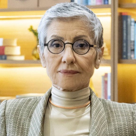 UpdateCharts tweet media