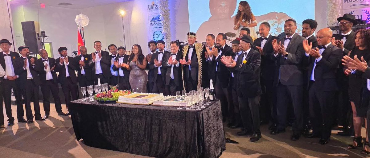 SheabiaForever's tweet image. Honoring a giant of Eritrean music, Haile Gebru. 🇪🇷🏆 The energy at the Cultural Civic Center was electric as we celebrated his Lifetime Achievement Award. A beautiful night of culture, respect, and legendary music.

​Give him his flowers while he can smell them. 💐✨

​#Eritrea