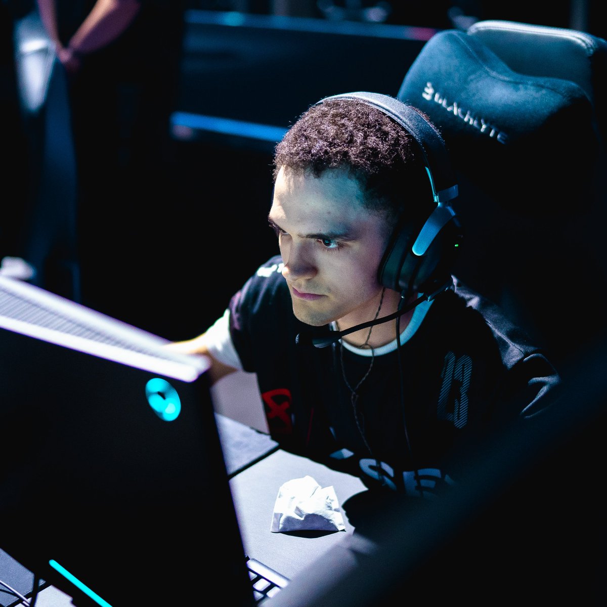 Fortnite Comp Report tweet media