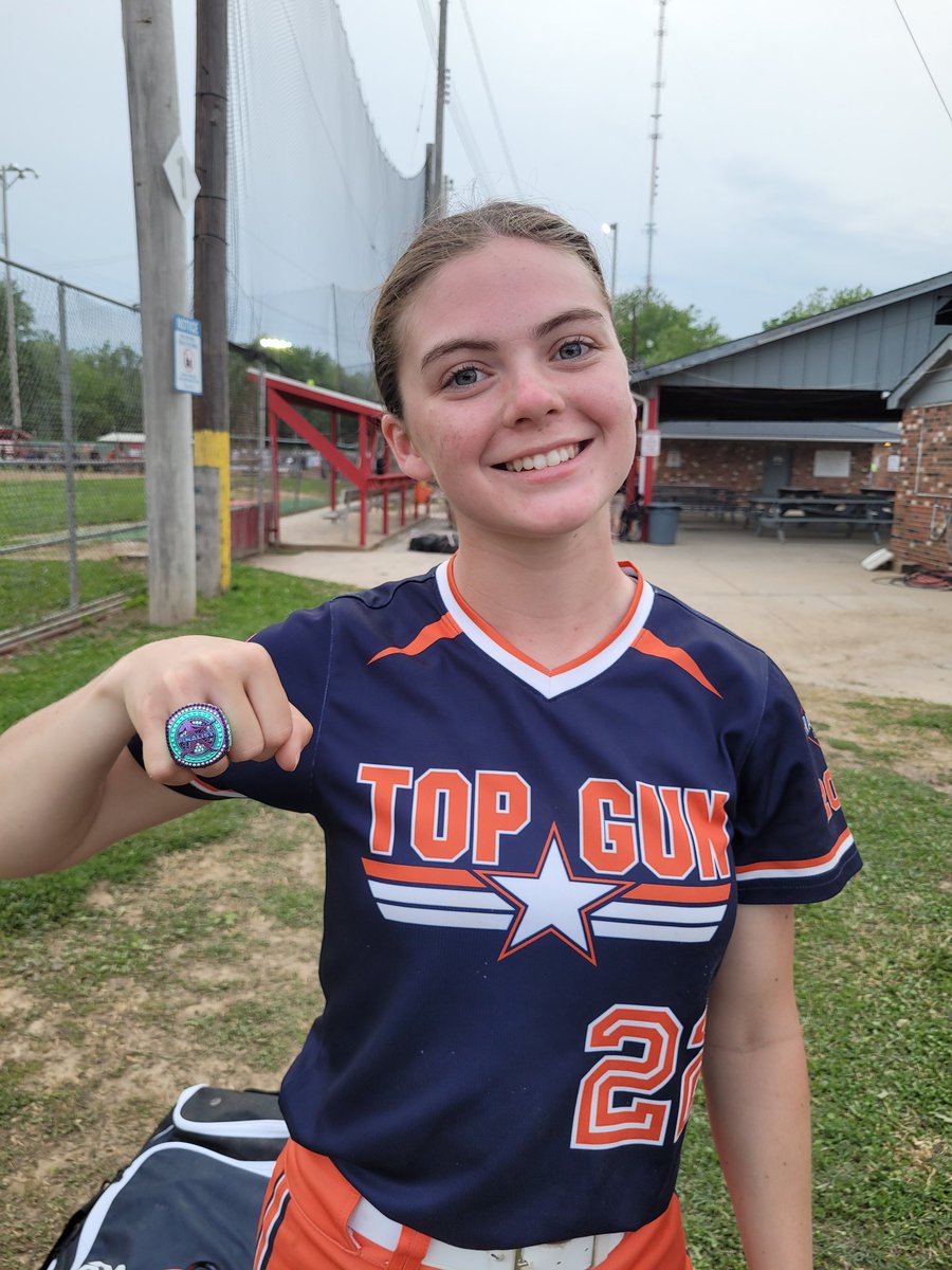 PaigeCampbell_2027(uncommitted catcher) tweet media