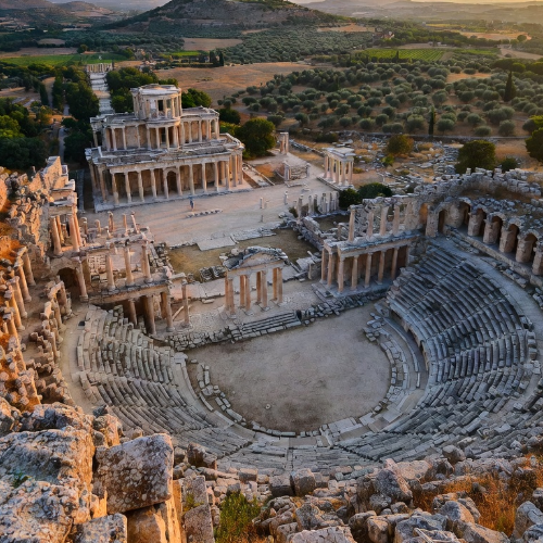 wttd999's tweet image. Nestled in the fertile plains near Krinides, just a short drive from Kavala, the Archaeological Site of Philippi is one of Greece’s most captivating ancient treasures and a UNESCO World Heritage gem. Founded in 356 BC by Philip II💖 #greece #tourisme  
eaglerocknft.com/eastern-macedo…