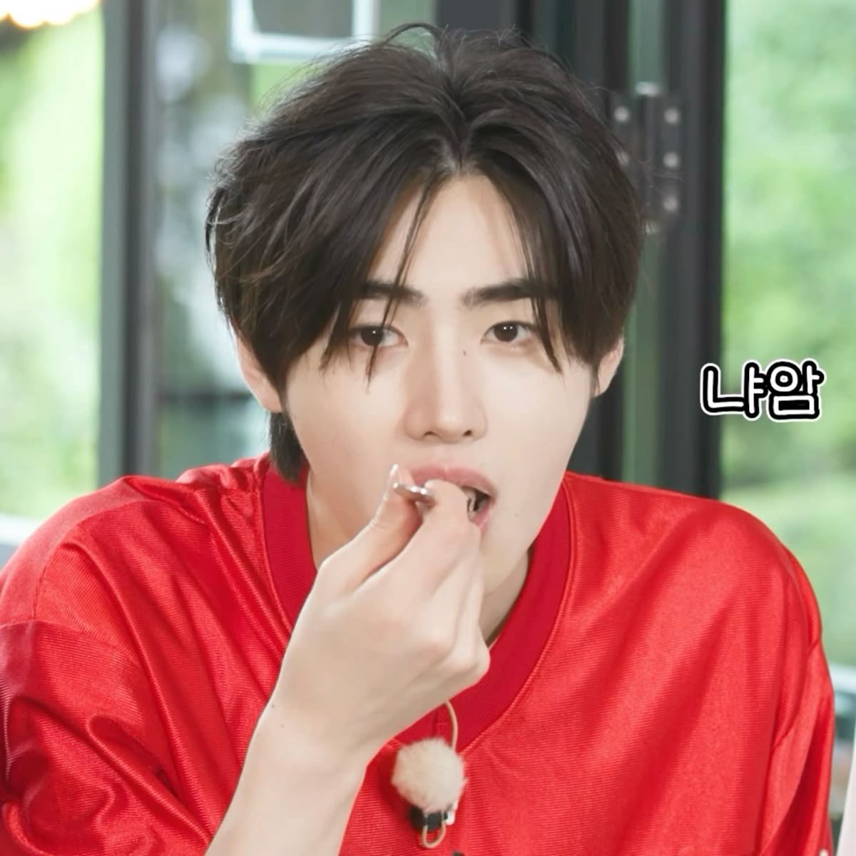 ✮ ⋆ ˚｡𖦹 ⋆｡°✩ tweet media