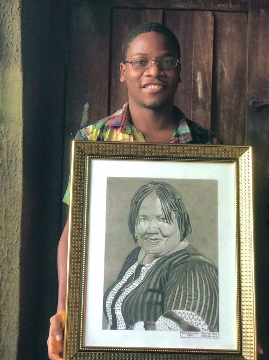 BonaventureArt's tweet image. My top 2 commission drawings from last year, 2025. 

#art #artist #artwork #drawing #draw #myart #sketch #bonaventureart