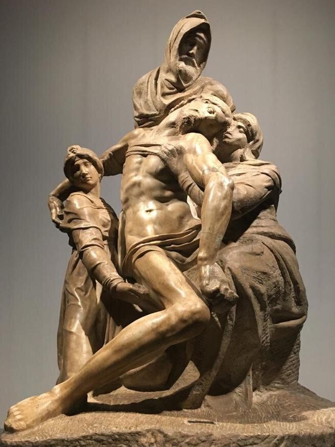 Emocionaelarte's tweet photo. Si pudieras desvestir a Ludovica, desprenderla de su voluptuoso y hechizante #OrgulloBarroco, advertirías el #hilorojo que conecta a Bernini con Miguel Ángel. Los verías como las almas gemelas que buscan en el mármol el pálpito serpenteante con el que poder #EmocionArte. https://t.co/uwUcAAMiYL
