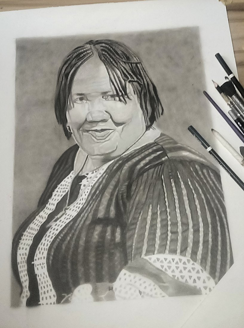 BonaventureArt's tweet image. My top 2 commission drawings from last year, 2025. 

#art #artist #artwork #drawing #draw #myart #sketch #bonaventureart