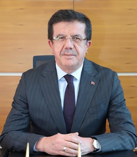 alialmdrglu_'s tweet photo. En küçük yaşında en büyük emekleri veren çocuk işçilere fırsatçı popülist gibi söylemlerinizle konuya vakıf olmadan yaptığınız konuşma partiniz
AKP ye zarardan başka hiç bir şey katmayacaktır
@ZeybekciNihat

Stajyer Çırak  
#3308eTescilVarHakYok https://t.co/2B0hdlTFIm