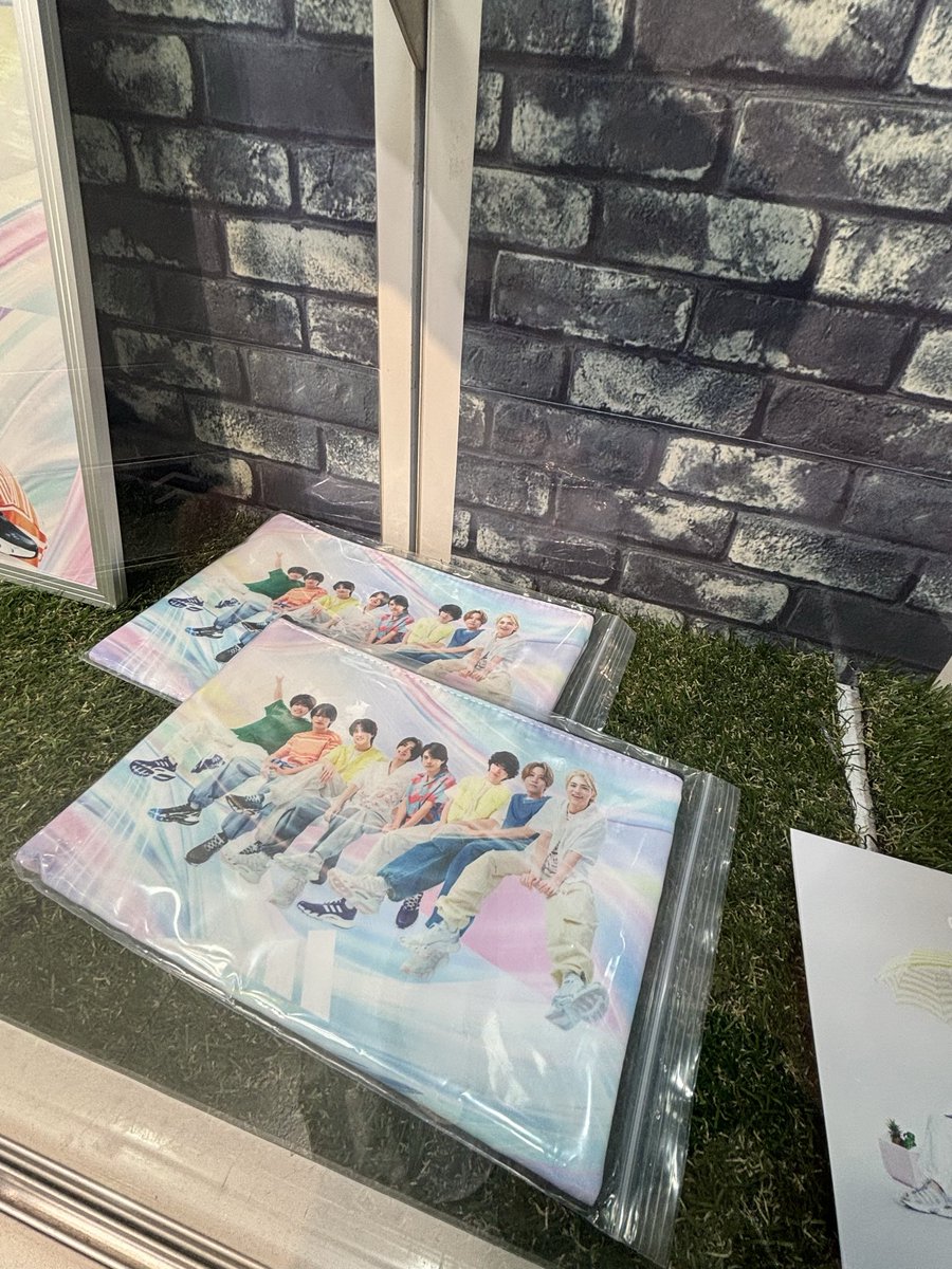 snzk_ksm's tweet image. 先日の手術後の診察に病院へ行き、
病院近くのABCマートで早速adidasスニーカー偵察👟
ポーチも現物見れた。淡い色で可愛い😍
自担カラーのスニーカーに決めるも店舗で既に品切れだったためその場でオンライン購入🤭
クーポンで安く買えた🤍
#timelesz
#adidas
#CLIMACOOL