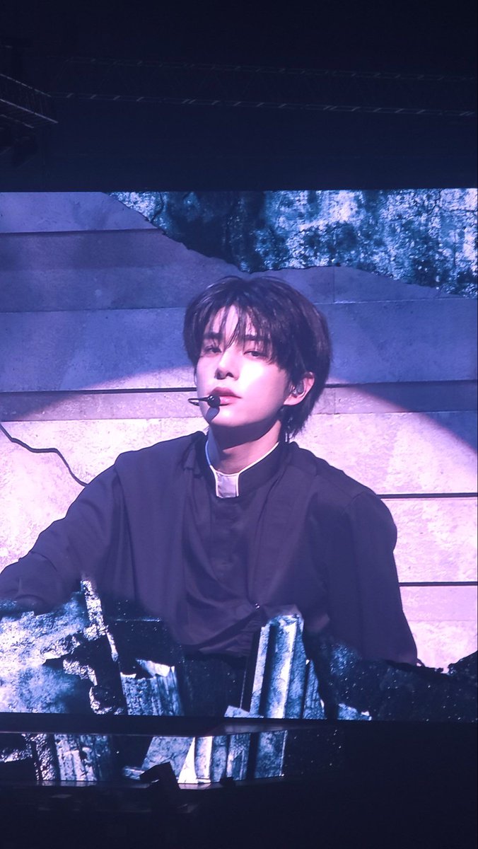 ⭐️🦮 tweet media