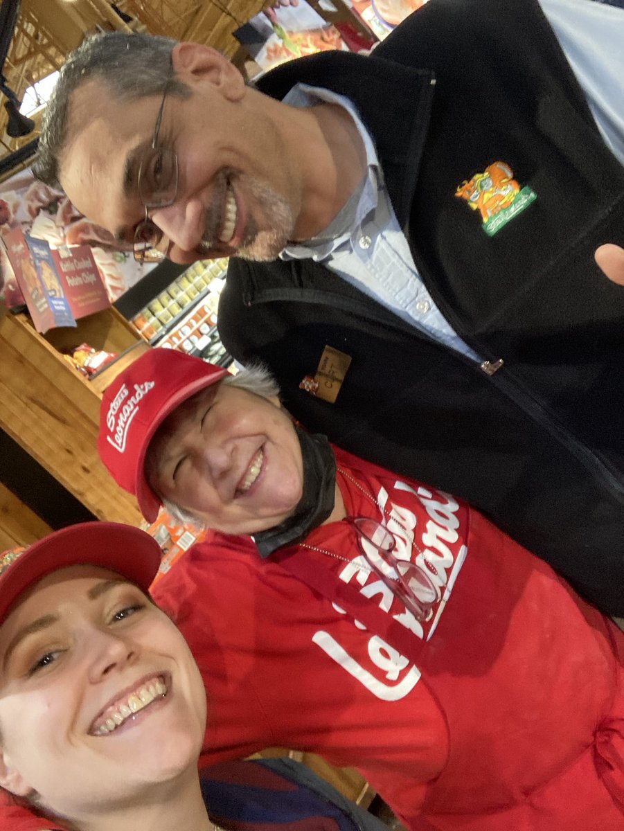 BLeggio's tweet photo. My retirement from Stews.  I met a lot of good friends there within my 7 years! https://t.co/MccBfdnKZ5