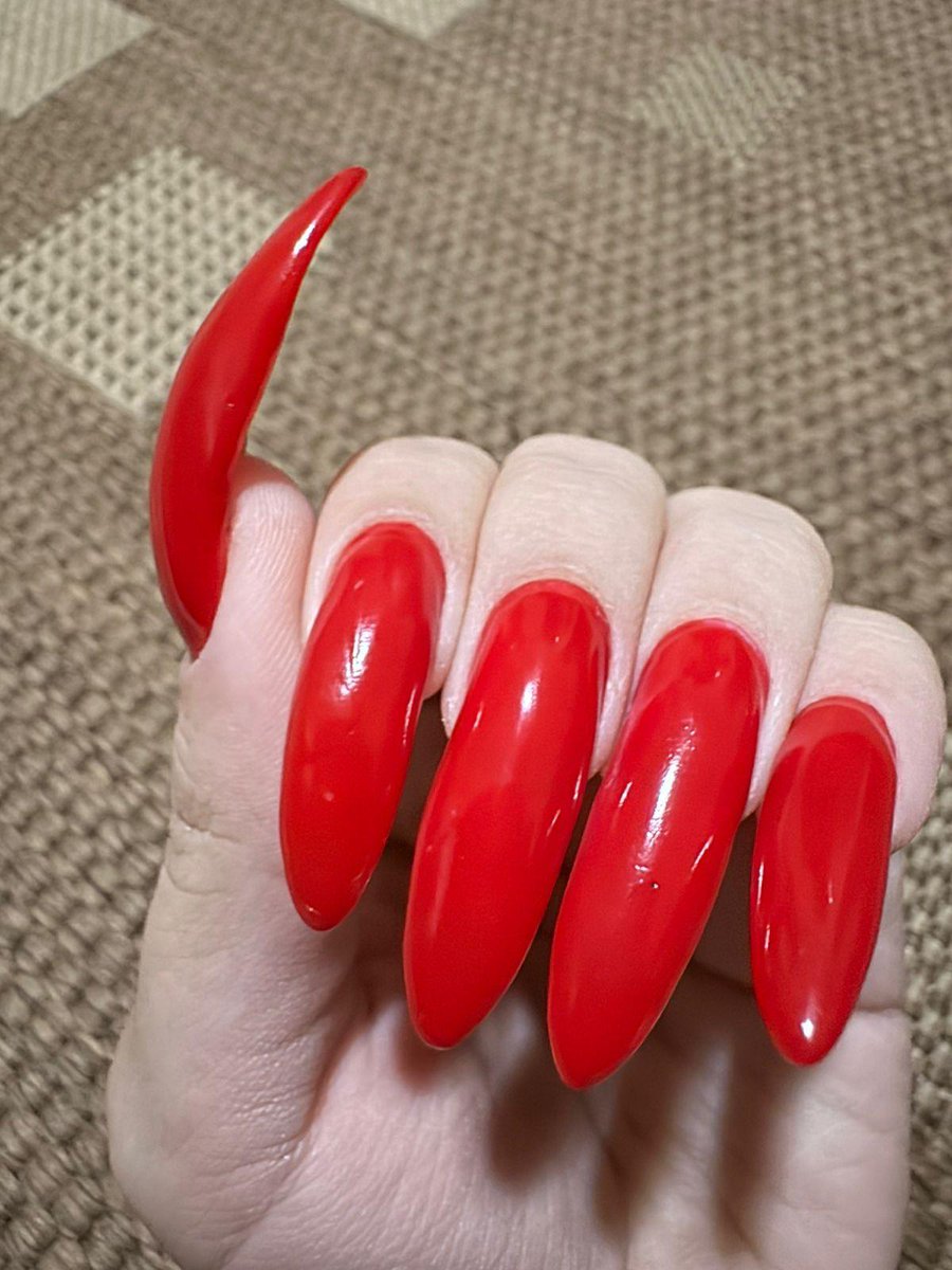 @longnailspage tweet media