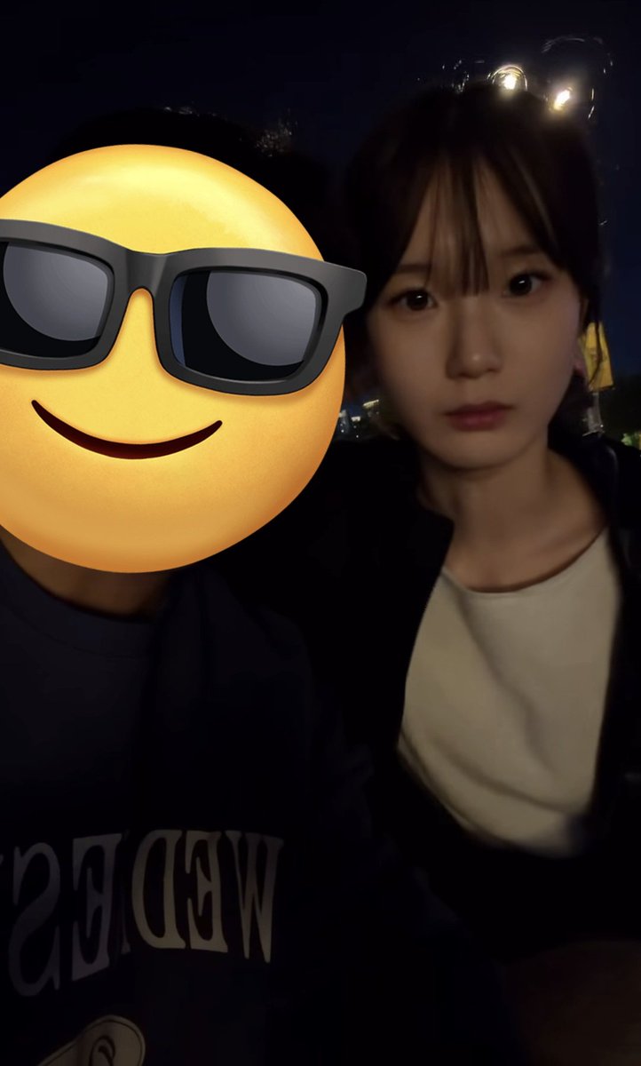 Moon___4649's tweet photo. 友達と自撮りしてたら知らない男入ってきて草 https://t.co/CylzasoH8r